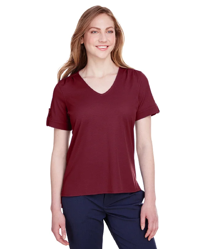 Devon & Jones DG20WB Ladies' CrownLux Performance Plaited Rolled-Sleeve Top